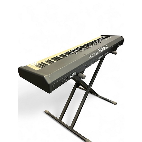 Used Roland RD100 Stage Piano