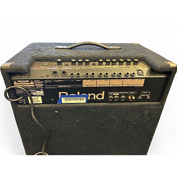 Used Roland KC550 1x15 180W Keyboard Amp