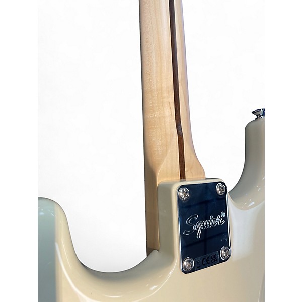 Used Squier Affinity Stratocaster Olympic White Solid Body Electric Guitar