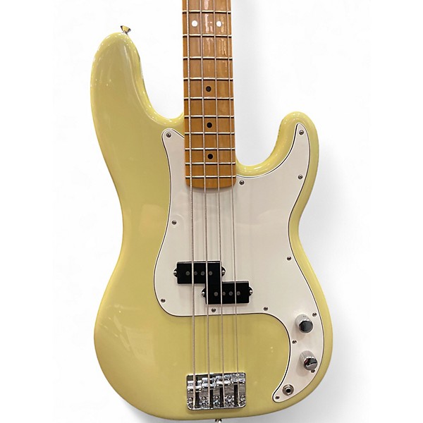 Used Fender PLAYER II PRECISION BASS Classic White Electric Bass Guitar