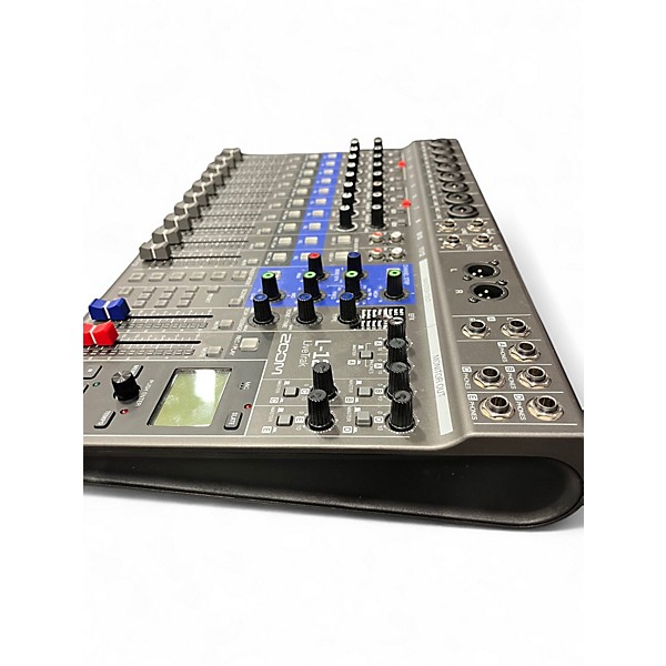 Used Zoom L-12 Digital Mixer