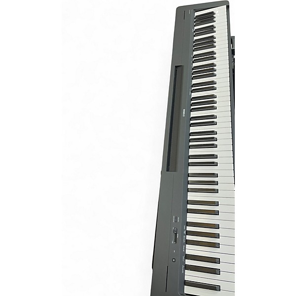 Used Yamaha P143 Digital Piano