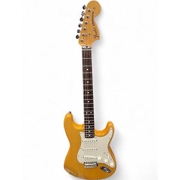 Used Fender Classic Series '70s Stratocaster Natural Solid Body Electric Guitar