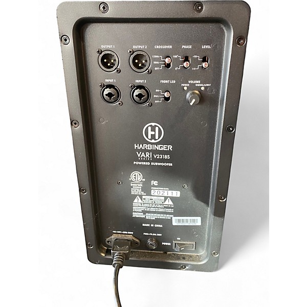 Used Harbinger VARI V2318S Powered Subwoofer