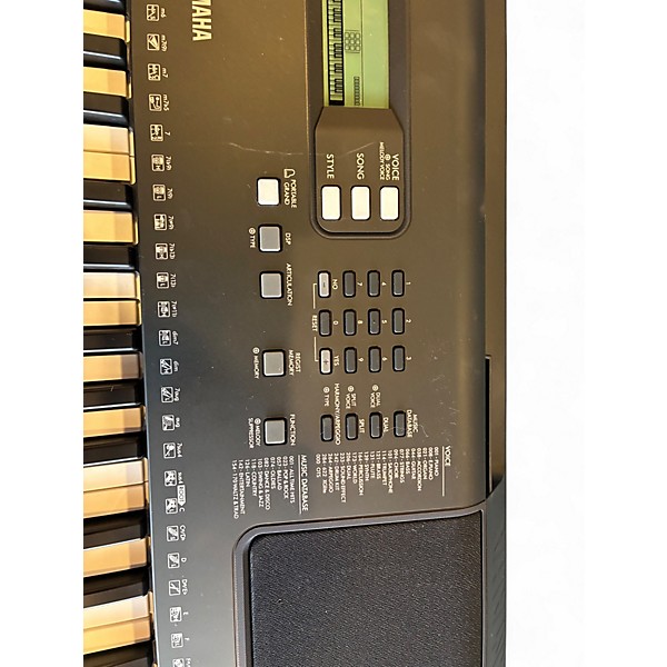 Used Yamaha PSRE373 Digital Piano