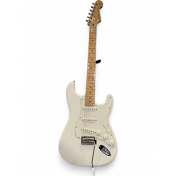 Used Fender Player Stratocaster Polar White Solid Body Electric Guitar