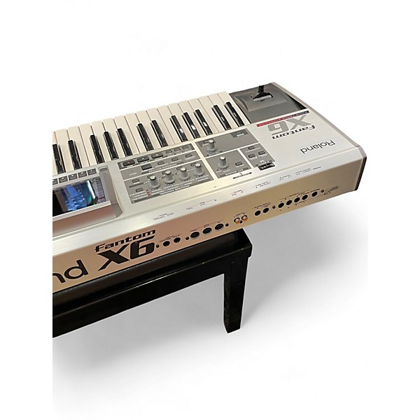 Used Roland Fantom X6 Keyboard Workstation