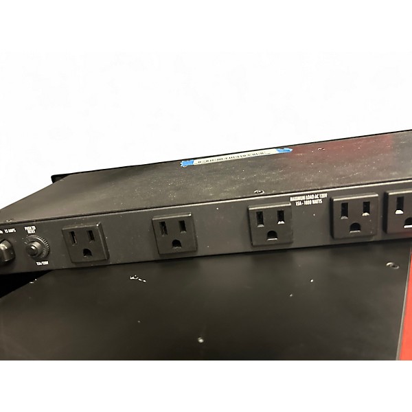Used Furman M-8LX Power Conditioner