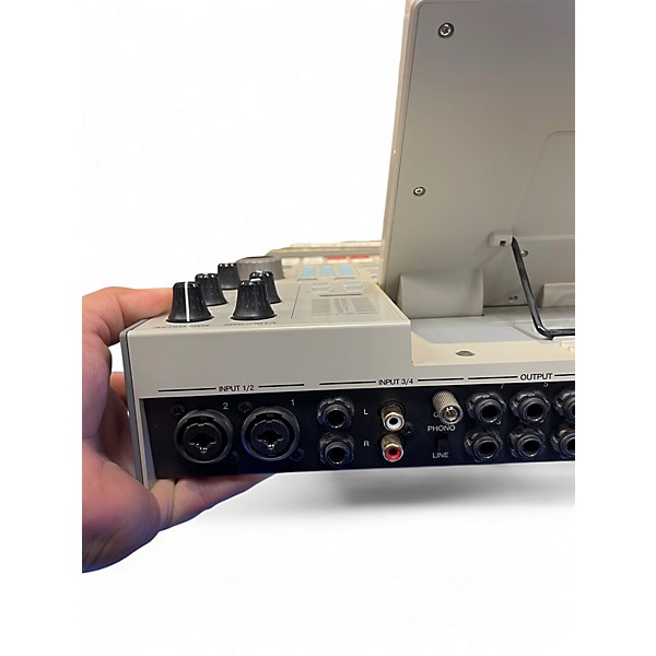Used Akai Professional MPCXSE Production Controller