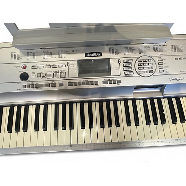Used Yamaha dgx500 Keyboard Workstation