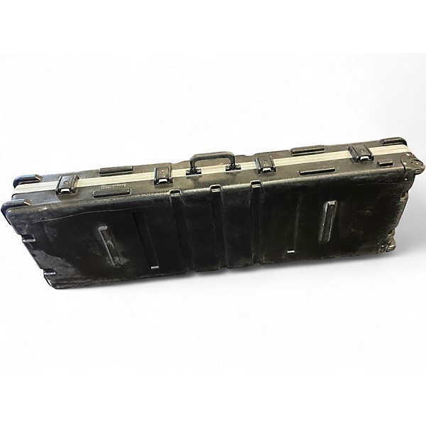 Used Roadrunner JETWAY 88 KEY TRAVEL CASE