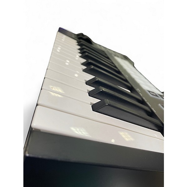 Used Novation Launchkey 25 Key MIDI Controller