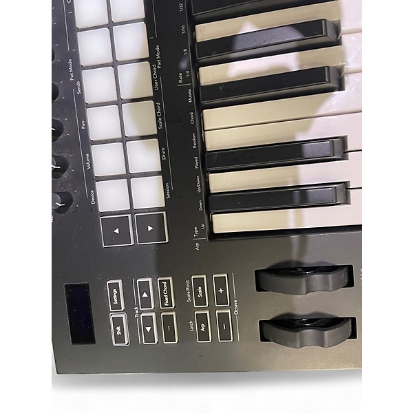 Used Novation Launchkey 25 Key MIDI Controller