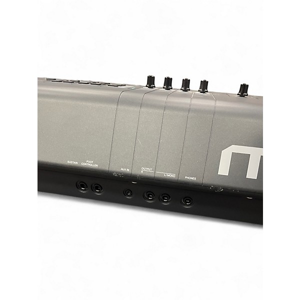 Used Yamaha MX88BK Synthesizer