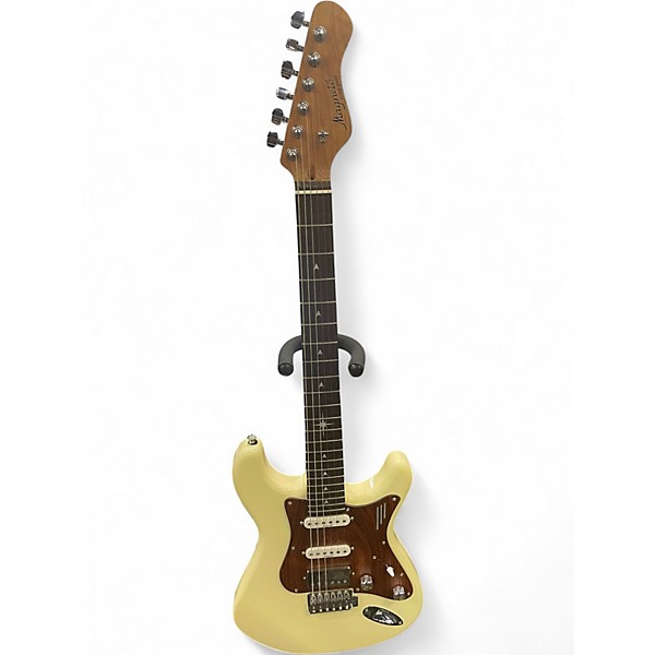 Used Magneto Sonnet Deluxe Vintage White Solid Body Electric Guitar