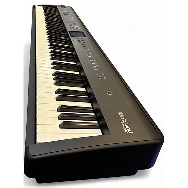 Used Roland FP-E50
