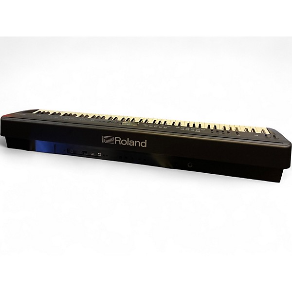 Used Roland FP-E50