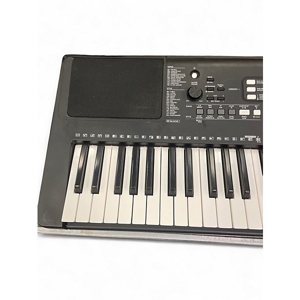 Used Yamaha PSRE373 Portable Keyboard