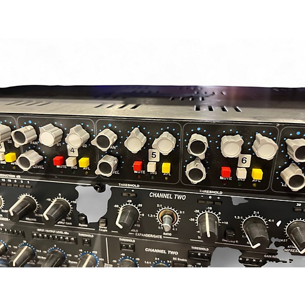 Used API 8200a master Signal Processor
