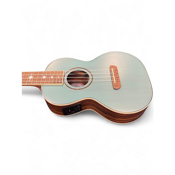 Used Fender Dhani Harrison Signature Ukulele Turquoise Ukulele
