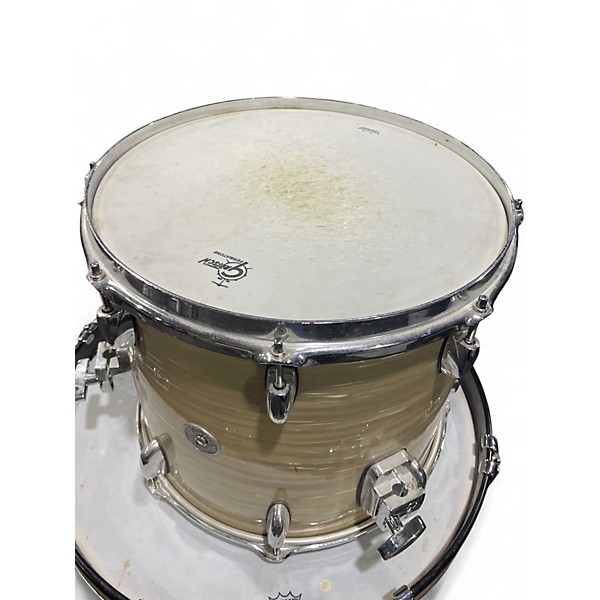 Used 2013 Gretsch Drums 3 Piece Brooklyn Series Silver Oyster Pearl Drum Kit