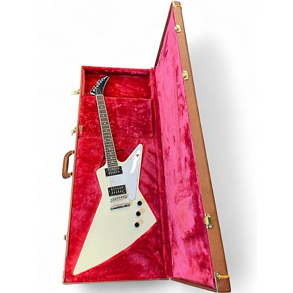 Used Gibson Explorer Classic White Solid Body Electric Guitar