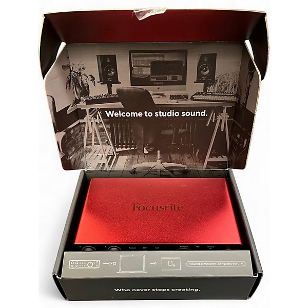 Used Focusrite SCARLET 2I2 GEN 4 Audio Interface