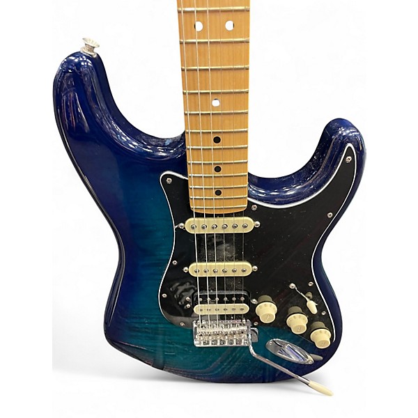 Used Fender Limited Edition Player Stratocaster Blue Burst Solid Body Electric Guitar