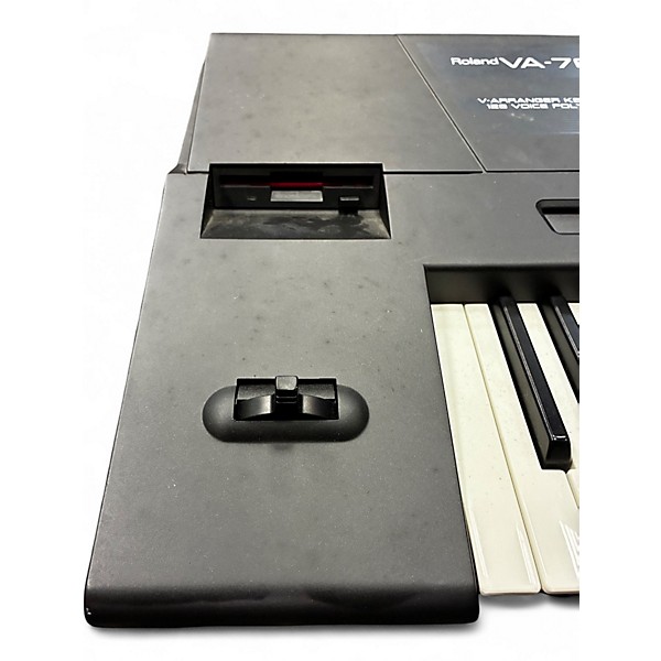 Used Roland VA76 Arranger Keyboard