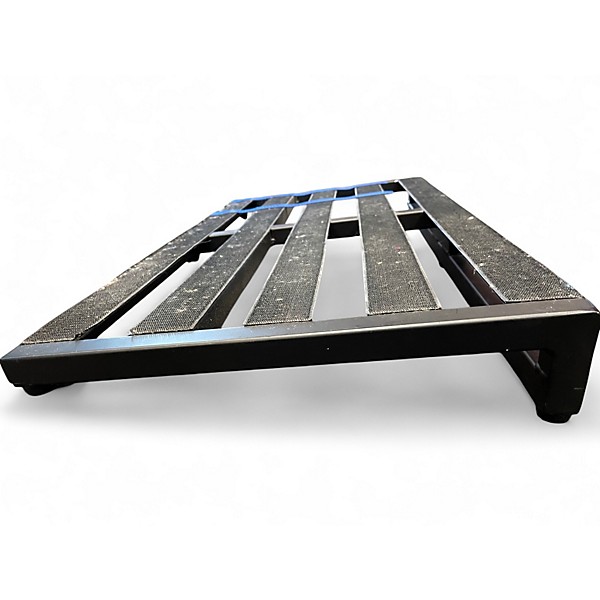 Used Pedaltrain PTPRO Pedal Board