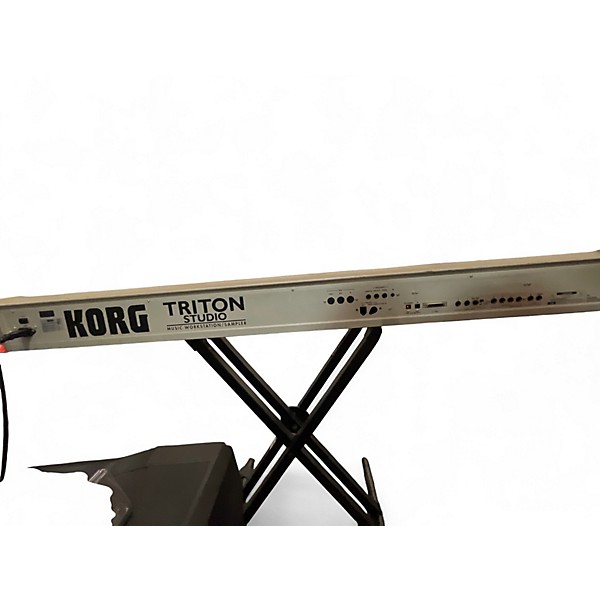 Used KORG Triton Studio 88 Key Keyboard Workstation