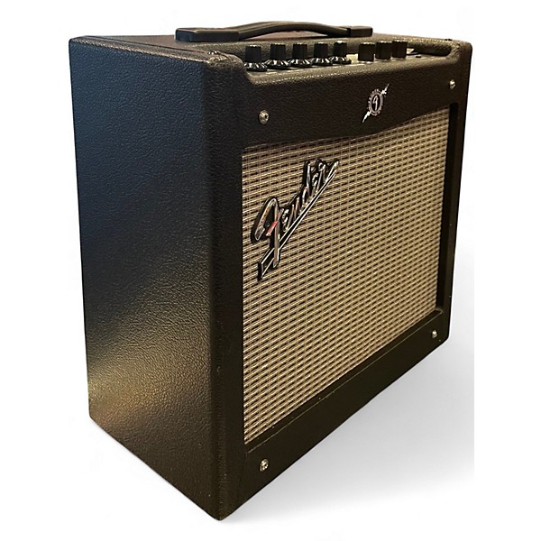 Used Fender Mustang I V2 20W 1X8 Guitar Combo Amp