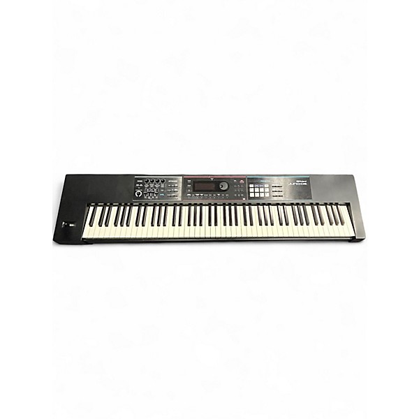 Used Roland juno ds 88 Keyboard Workstation