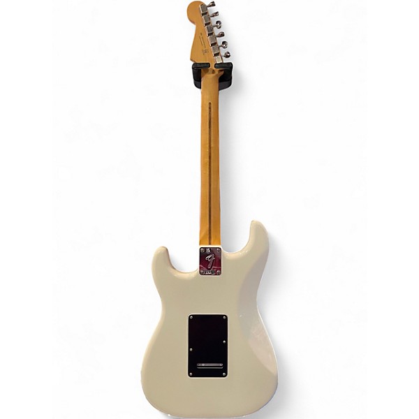 Used Fender Player II Stratocaster Alpine White Solid Body Electric Guitar