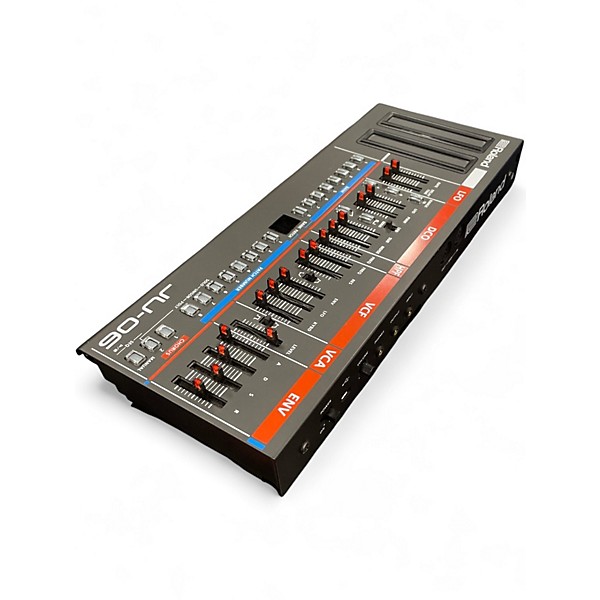 Used Roland JU-06 Synthesizer