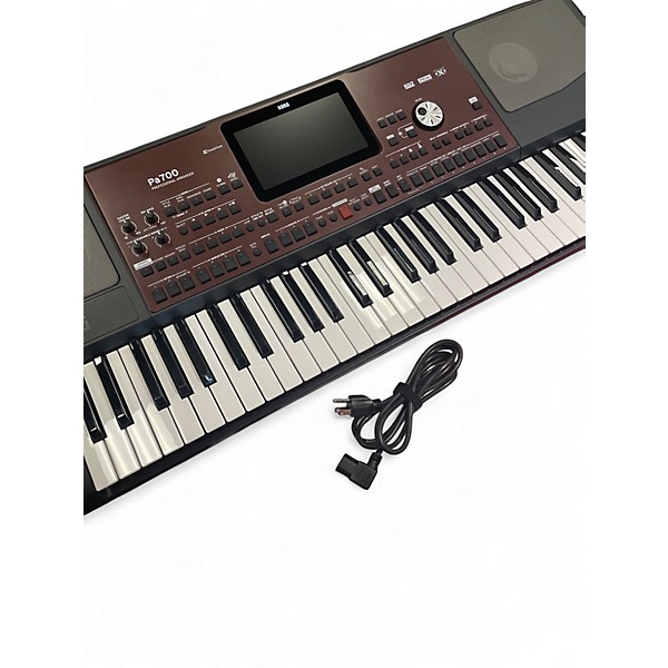 Used KORG PA 700 Keyboard Workstation