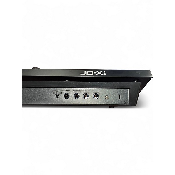 Used Roland JDXI Synthesizer