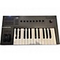 Used Native Instruments Komplete Kontrol A25 MIDI Controller thumbnail