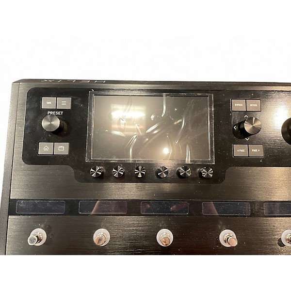 Used Line 6 Helix Effect Processor