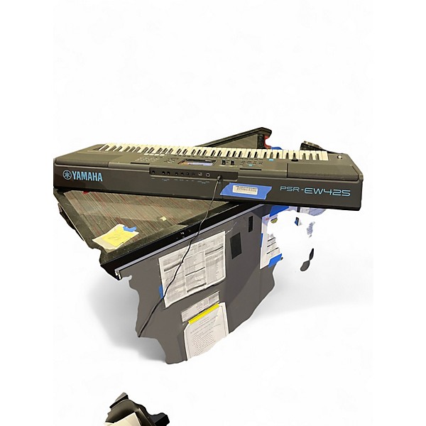 Used Yamaha PSREW425 Keyboard Workstation