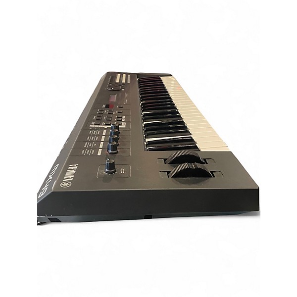 Used Yamaha MX49 49 Key Keyboard Workstation