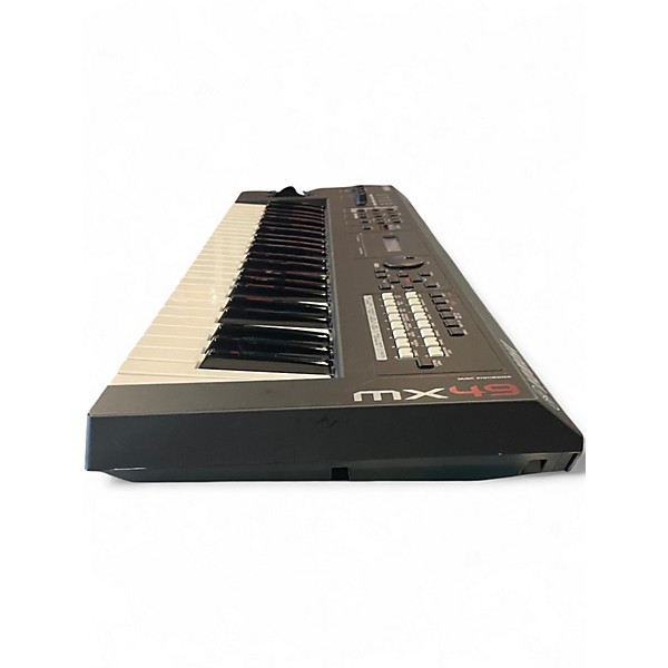 Used Yamaha MX49 49 Key Keyboard Workstation