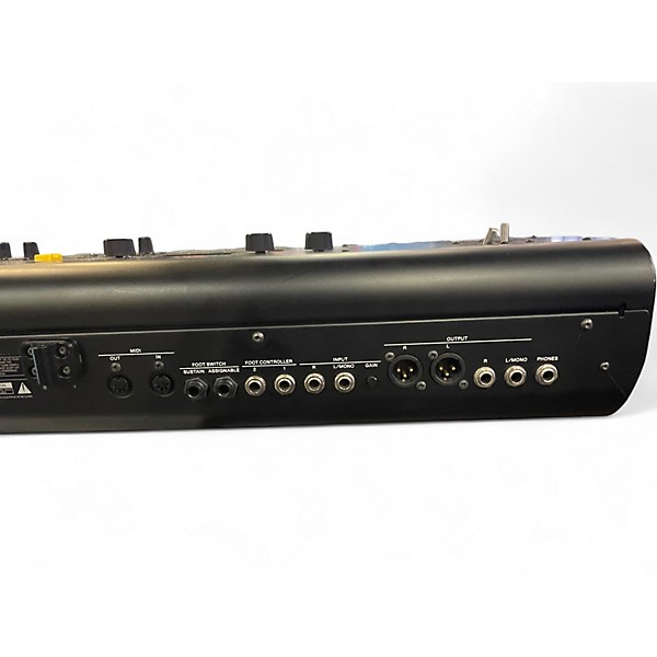 Used Yamaha CP73 73 Key Stage Piano