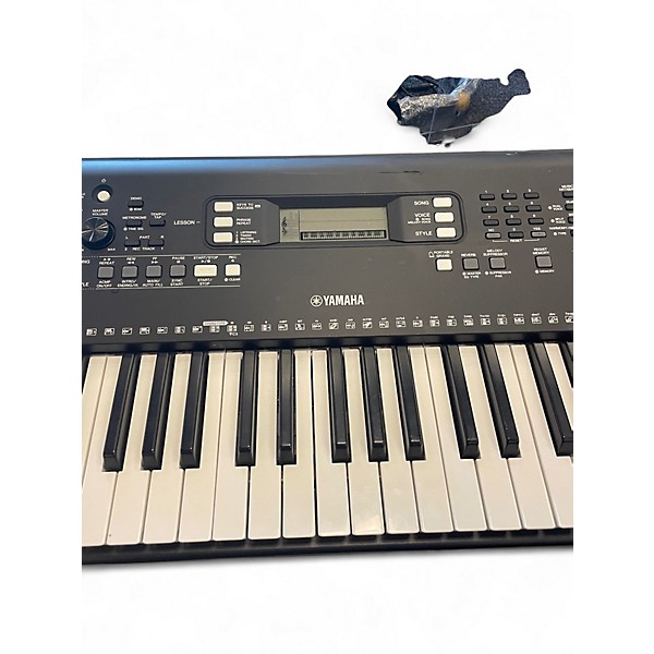 Used Yamaha PSRE363 61 Key Portable Keyboard