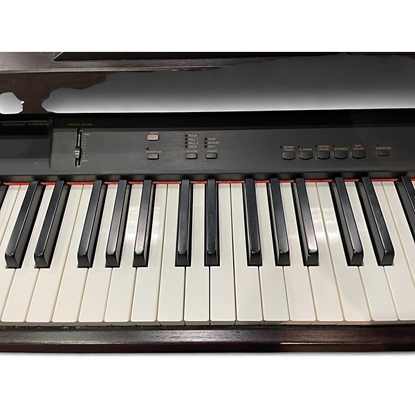 Used Yamaha CLP-820 Digital Piano