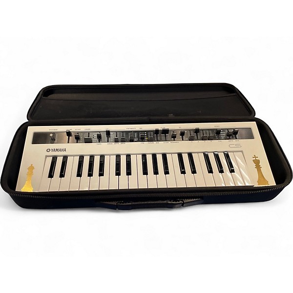 Used Yamaha REFACE CS Synthesizer