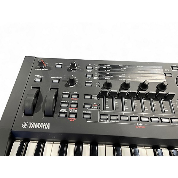 Used Yamaha MODX M6 Keyboard Workstation