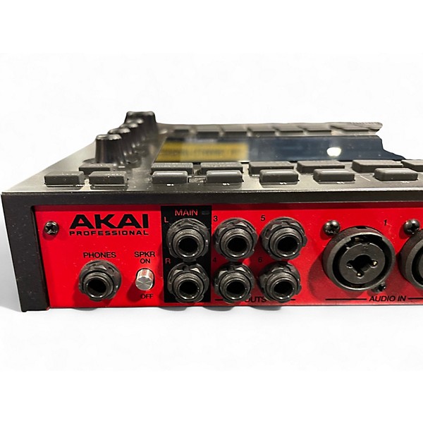 Used Akai Professional MPC LIVE III Drum Machine