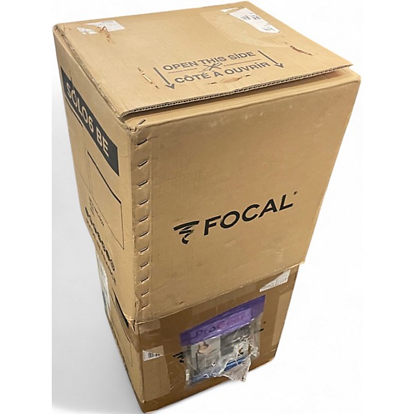 Used Focal solo6 be pair Powered Monitor