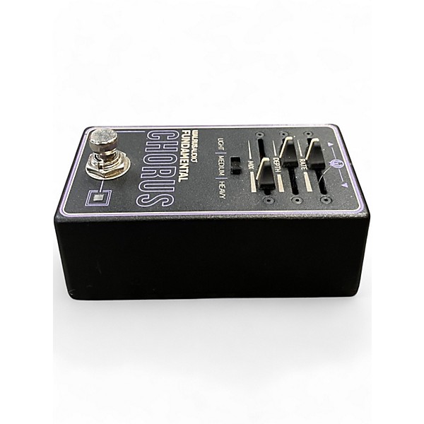 Used Walrus Audio FUNDAMENTAL CHORUS Effect Pedal